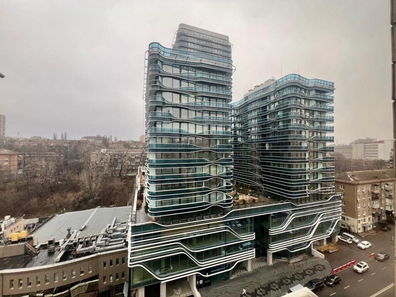 Apartment In The Center Of Kyiv Exterior photo